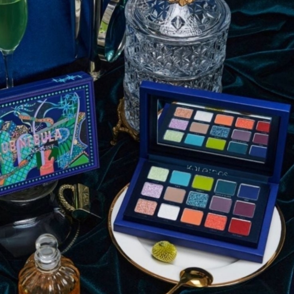 Kaleidos Limited Edition Club Nebula Palette RARE COLLECTORS PIECE